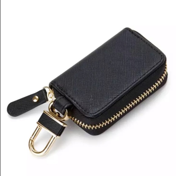 Hello kitty Car key charm holder.NWT - Picture 3 of 5